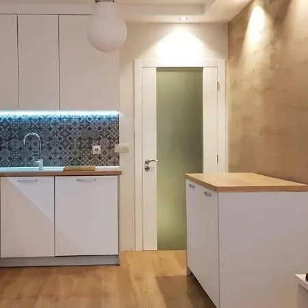 Luxury In Center 2 Varna