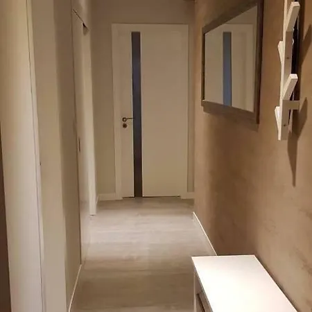 Apartment Luxury In Center 2