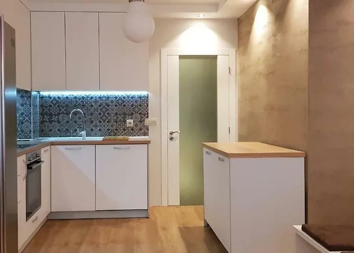 Luxury In Center 2 바르나